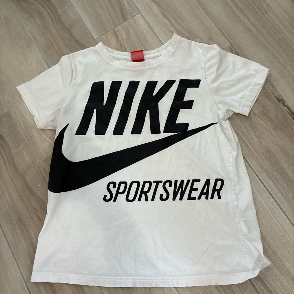 Nike Tshirt
